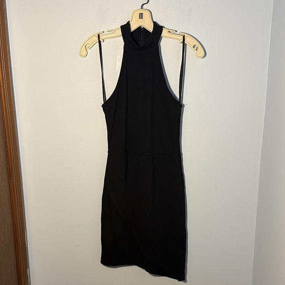 SLEEVELESS DRESS - Picture 1 of 5